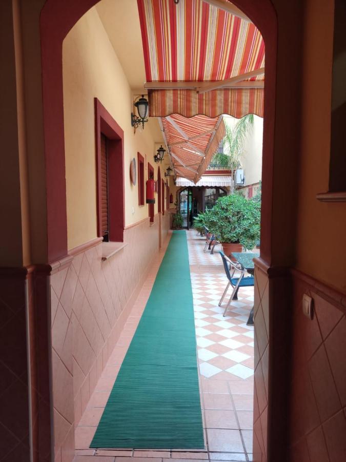 Hostal Monteolivos Cártama Exterior photo