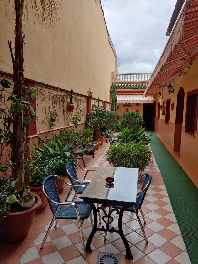 Hostal Monteolivos Cártama Exterior photo