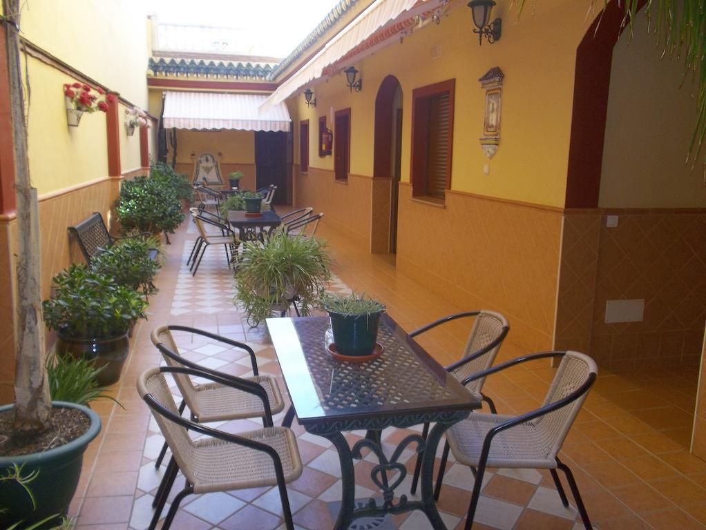Hostal Monteolivos Cártama Exterior photo